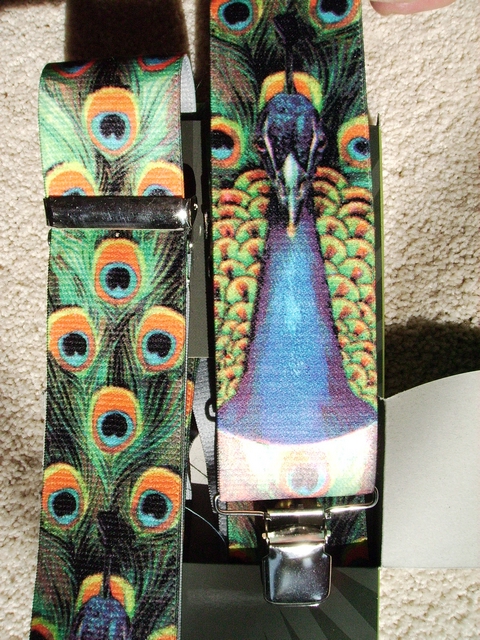 WILDLIFE PEACOCK 1 1/2"X48" Suspenders with 4 strong 1"x 1" Grips and 2 Length Adjusters in the front, all in Stainless Steel FINISH. Entirely Stretchable Hand Washable and Hang to Dry Cotton/Polyester Material. UB220N48WLPC