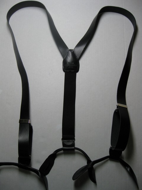 "Y" Style 1" wide. Choose from Child to Adult Sizes. 2' 9" to 7' 5" tall. (30"-66" Straps) Entirely Flexible Smooth Genuine Leather Suspenders with 1" wide stretchable tension strap in the back to allow for a comfortable secure fit and has 3 Genuine Leather Attachment Ears. Has two CHROME Length Adjusters and a Genuine Leather Back Patch. Y-ZC190N-E3C