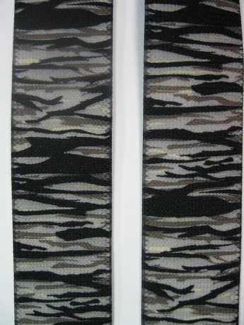 CAMOUFLAGE 1 1/2" X 48" SUSPENDERS With 2 Strong Chrome Adjusters And 4 Grips. UB220N48TSCT